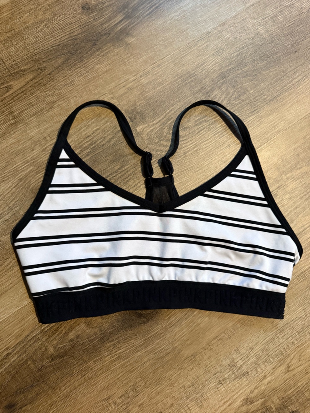 VS PINK Ultimate Sports Bra